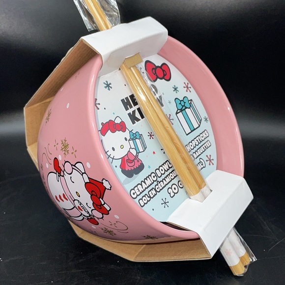 Hello Kitty Holiday Bowl & Chopsticks - Picture 3 of 3